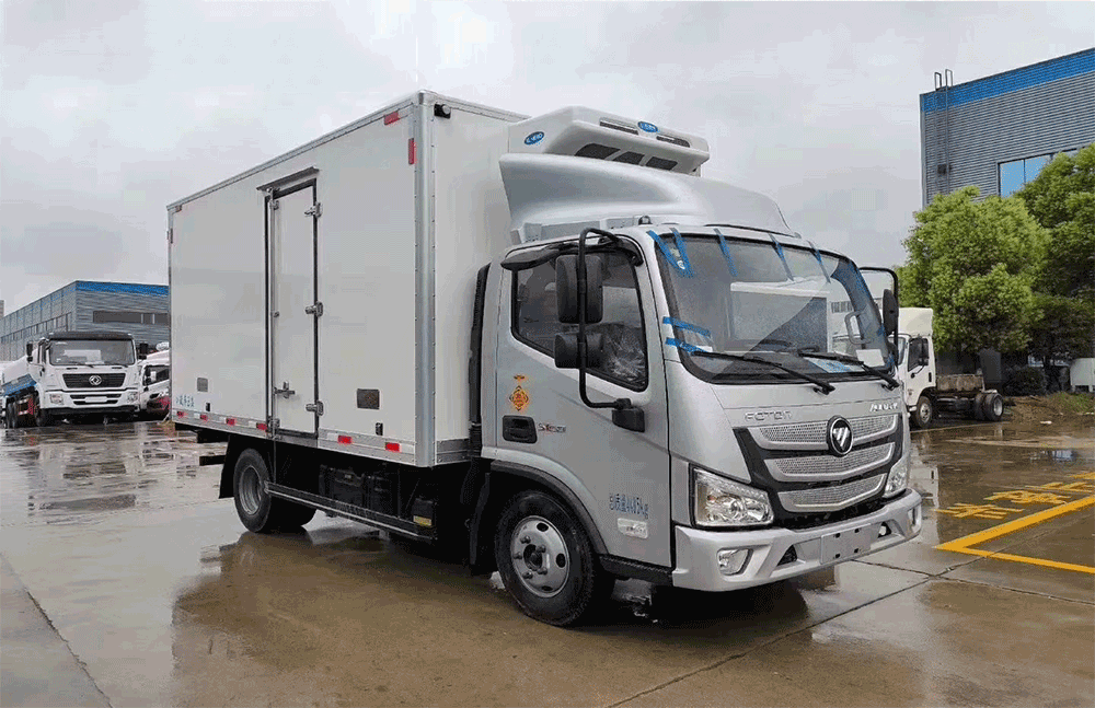 國(guó)六福田歐馬可S1冷藏車(chē)