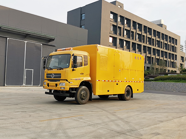 CLW5140XXHE6天錦四驅(qū)救險(xiǎn)車