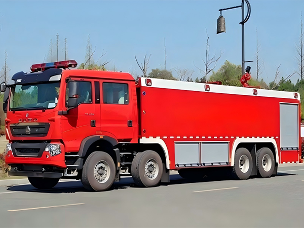 CLW5420GXFPM250/HW型泡沫消防車