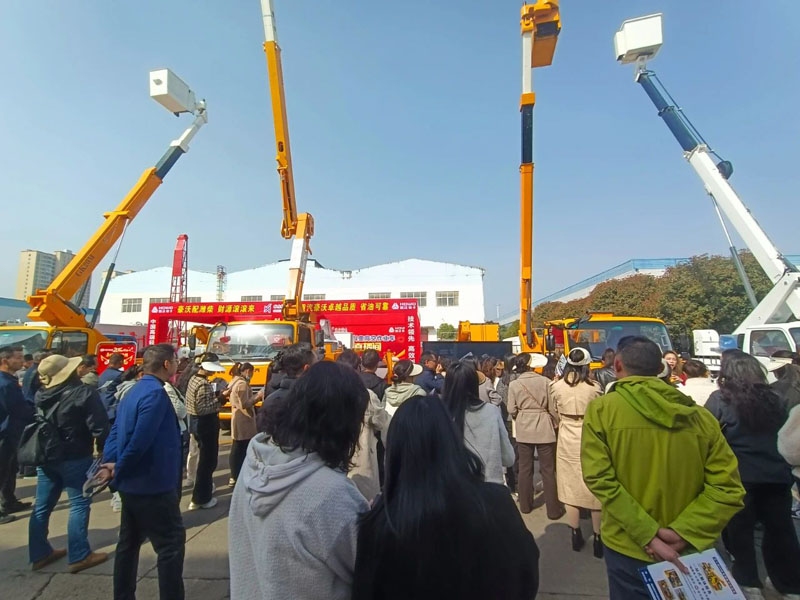 絕緣高空作業(yè)車，高空作業(yè)升降車，高空作業(yè)車